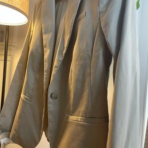 Banana Republic: Tan Blazer